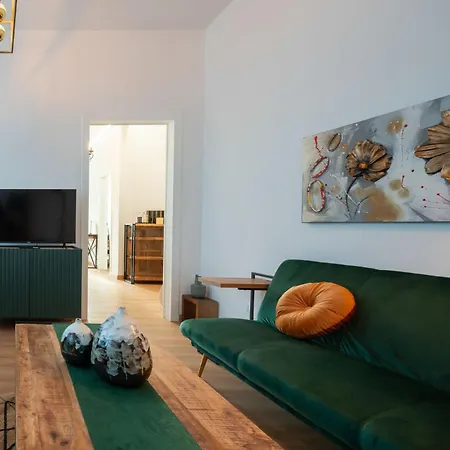 Flora Relax - Venice House