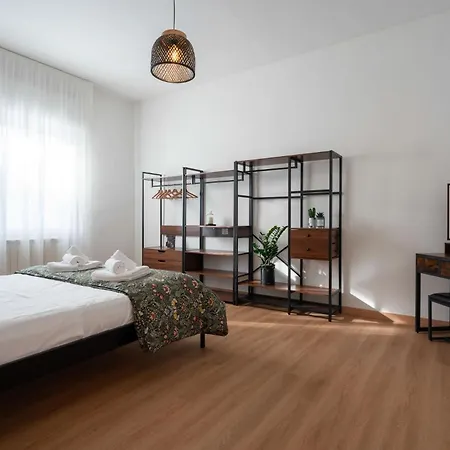 Flora Relax - Venice House