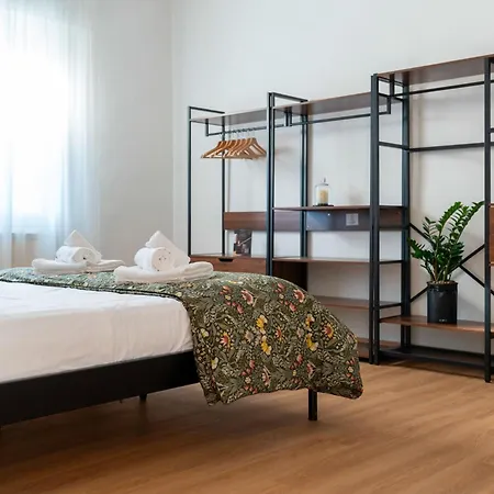 Flora Relax - Venice House *