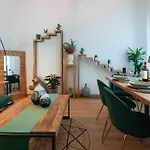 Flora Relax - Venice House
