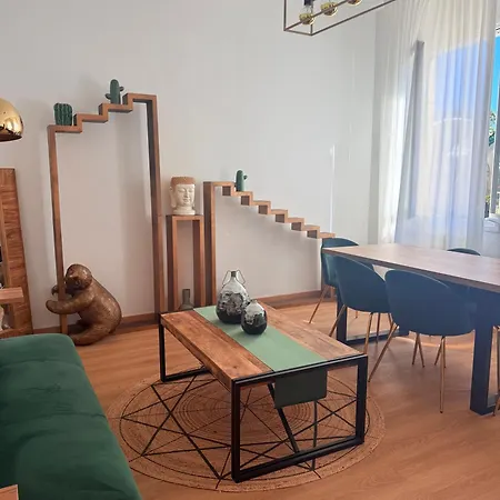 Flora Relax - Venice House مارغيرا