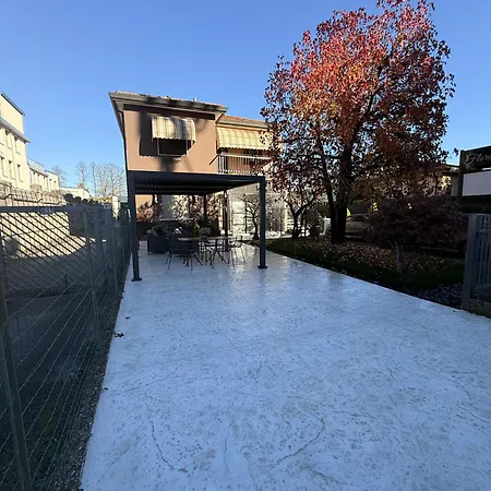 Flora Relax - House Apartment Venice