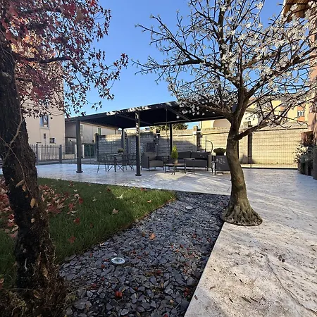 Flora Relax - Venice House شقة مارغيرا