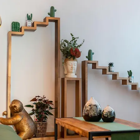 Flora Relax - Venice House مارغيرا