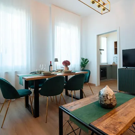 Flora Relax - Venice House شقة