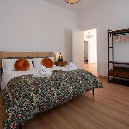 Flora Relax - Venice House مارغيرا